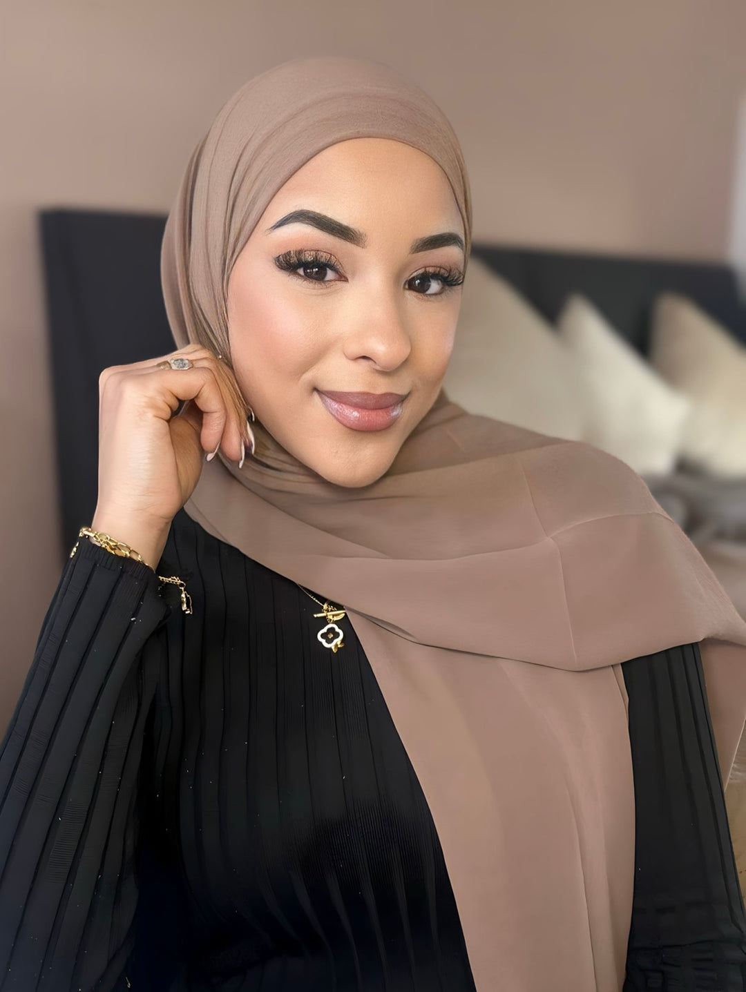 Hijab en mousseline avec Ninja Bone attaché